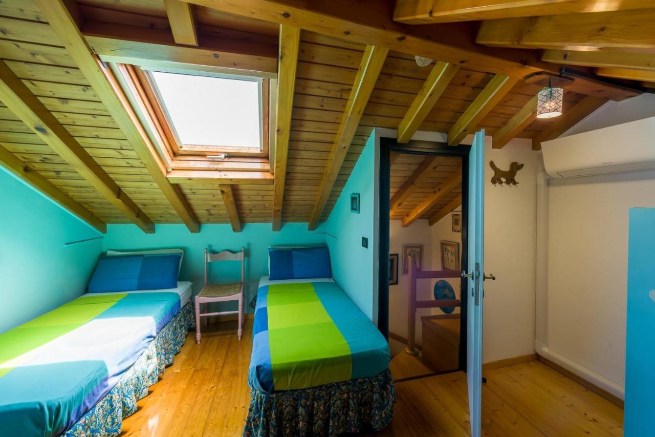 Night Galleria Holiday Home - Bed & Art In Burano - The Pink House Exterior photo
