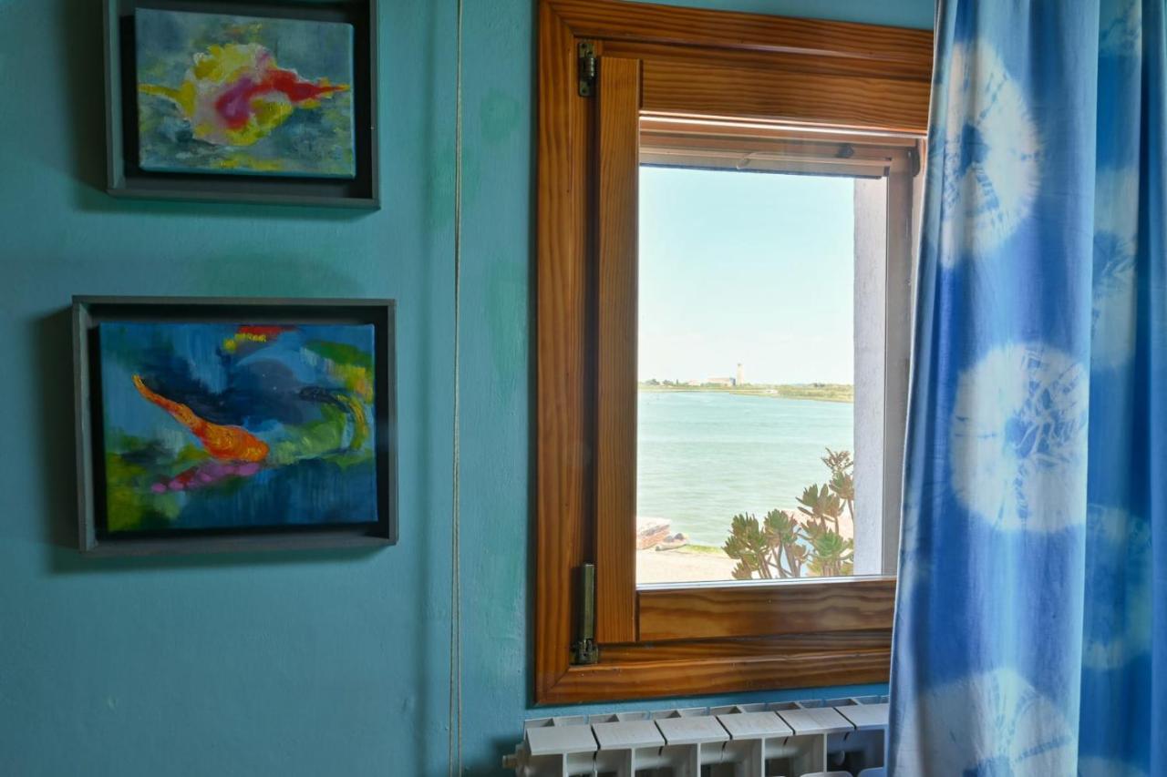 Night Galleria Holiday Home - Bed & Art In Burano - The Pink House Exterior photo